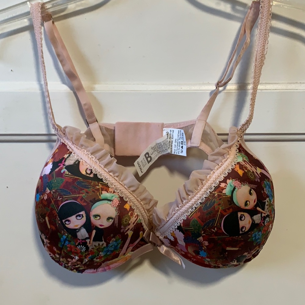 Unique cute Bra size 38